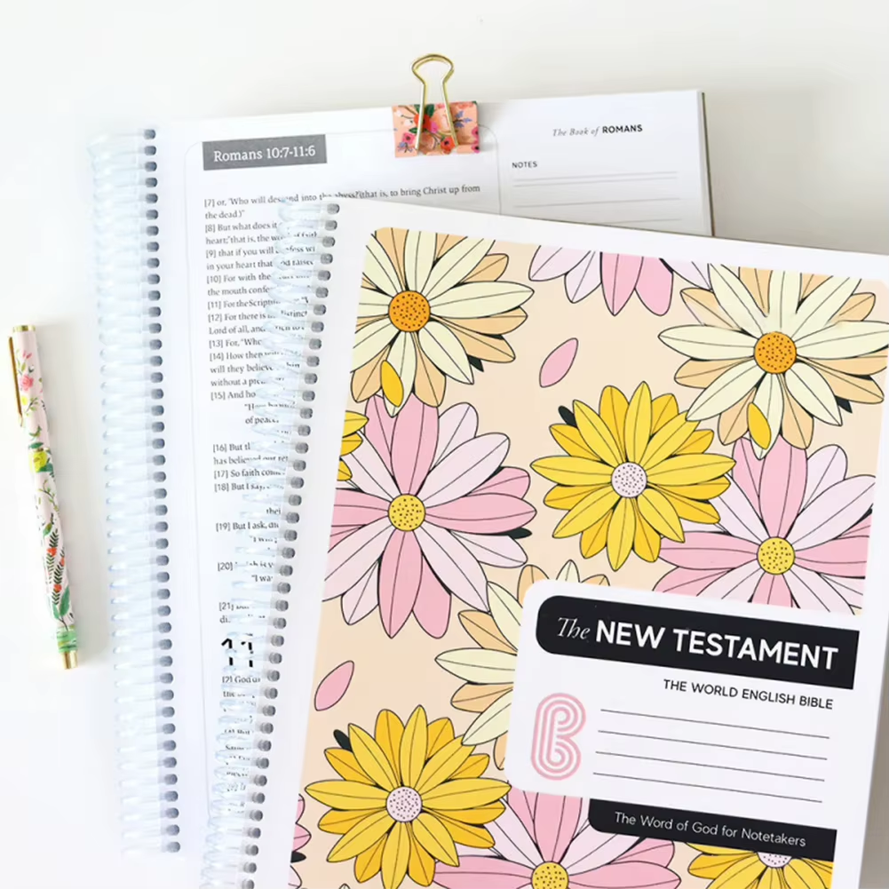 A Beautiful Year in the Bible the 52-Week Bible Study for Women Spiritual Growth Bible Study Guide with Suggested Readings Book